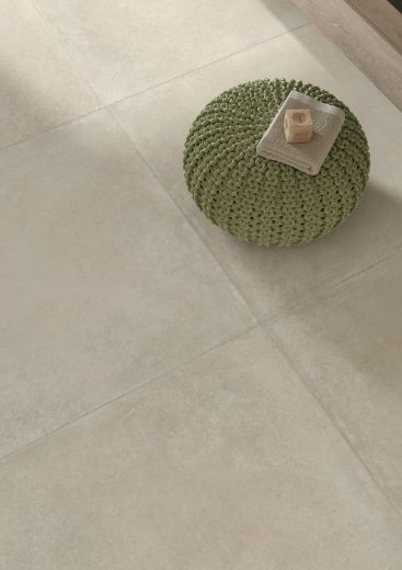 Billede af Crew Umami Almond 60x60 cm (RM - Mat)