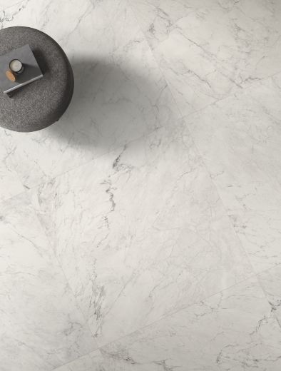 Billede af Aesthetica Calacatta Extra White 120x120 cm (RM - Mat)